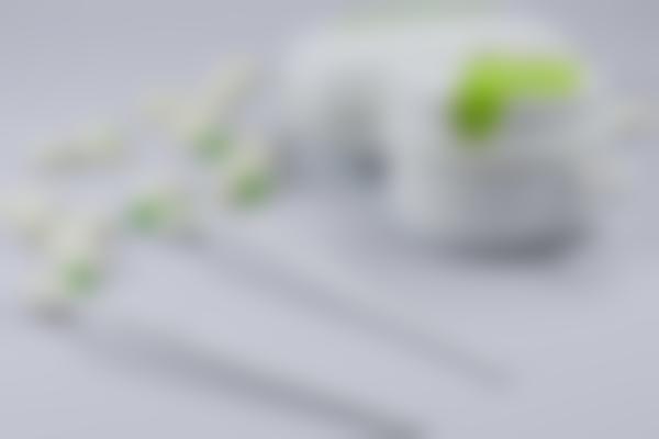 烤瓷牙怎么选？这份烤瓷牙指南请收好