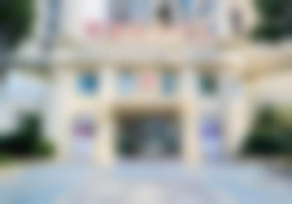 八、上海斑马线口腔门诊部怎么预约？