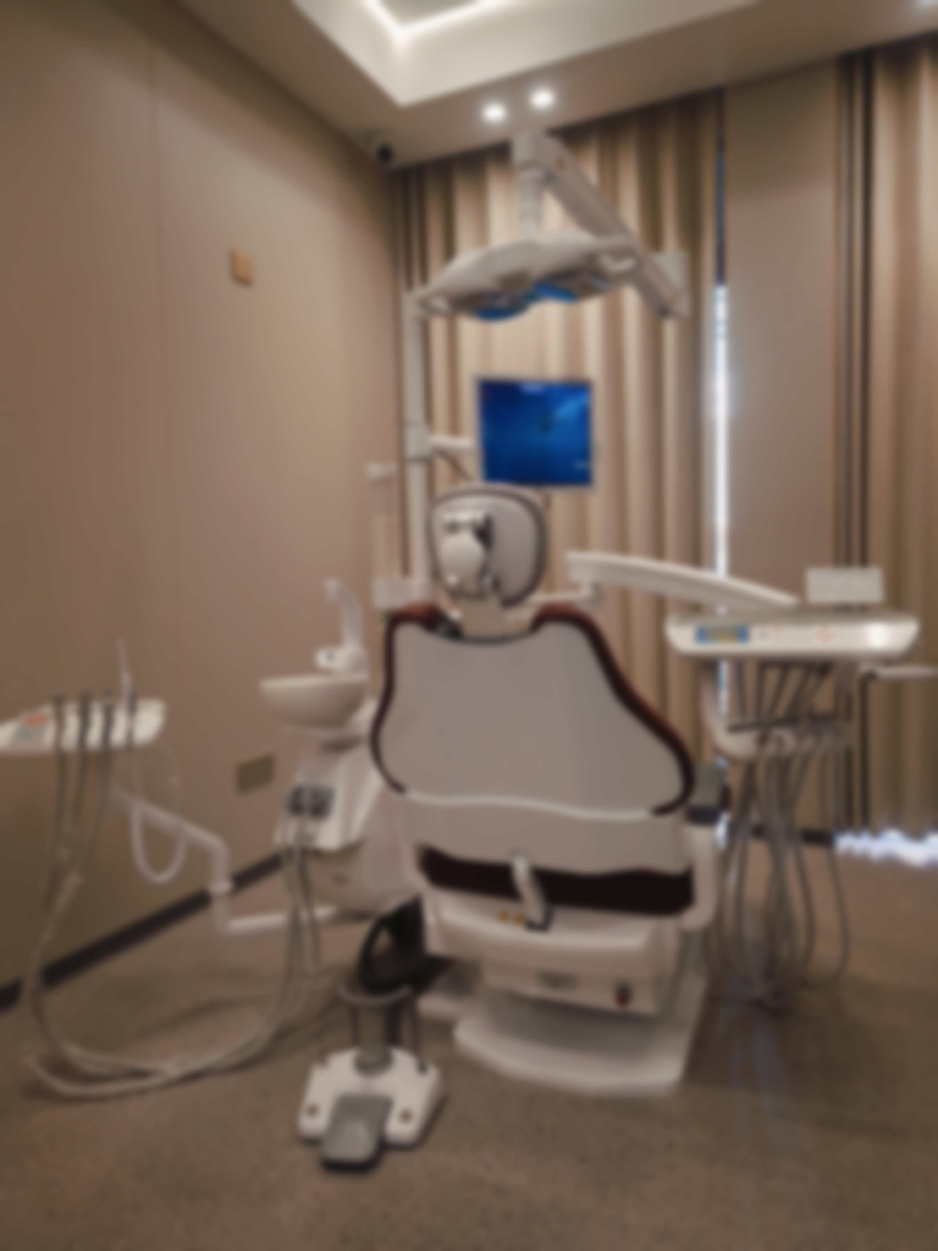 南昌贝尔口腔门诊部聂金平的擅长领域：口腔种植与正畸矫治，个性化方案全方位解决口腔难题 