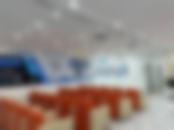 西宁中诺口腔医院杨郁秀怎么联系？通过电话、公众号、网站对话框等方式轻松预约！ 