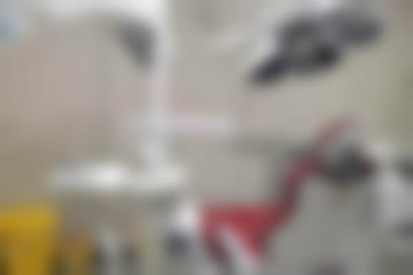 三、益阳伢贝健口腔门诊部医生介绍