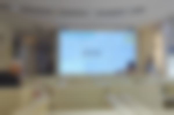 如何在崔维维和刘博闻之间选择