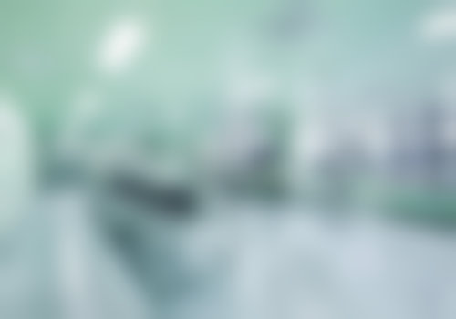 李俏