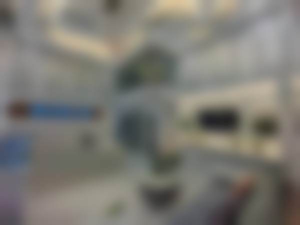 渭南临渭登志康口腔门诊部大厅